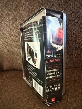 Twilight Journals Collectible Tin - Black